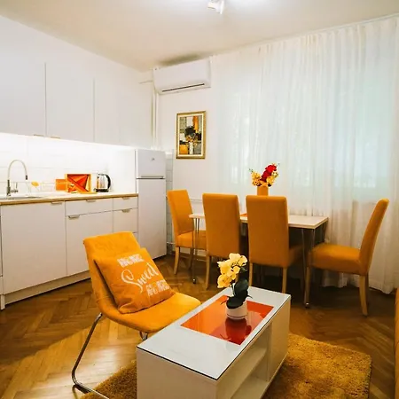 公寓 Golden Place 贝尔格莱德