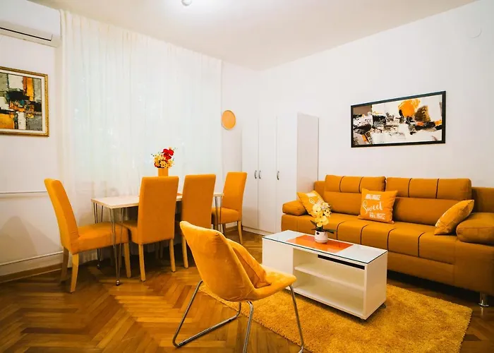 Golden Place بلغراد