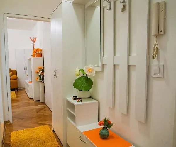 Golden Place بلغراد